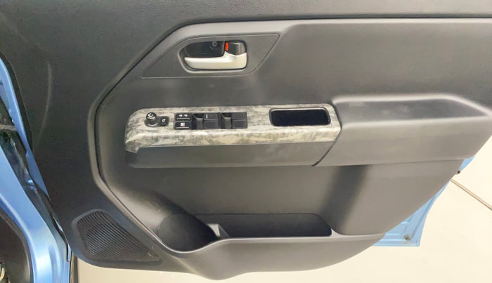 2020 Maruti New Wagon-R ZXI 1.2 AMT, Petrol, Automatic, 52,430 km, Driver Side Door Panels Control
