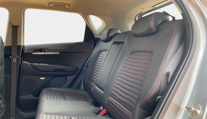 2020 KIA SONET GTX PLUS 1.0 DCT, Petrol, Automatic, 36,244 km, Right Side Rear Door Cabin