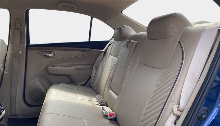 2020 Maruti Ciaz SIGMA 1.5 SHVS MT  PETROL, Petrol, Manual, 31,444 km, Right Side Rear Door Cabin