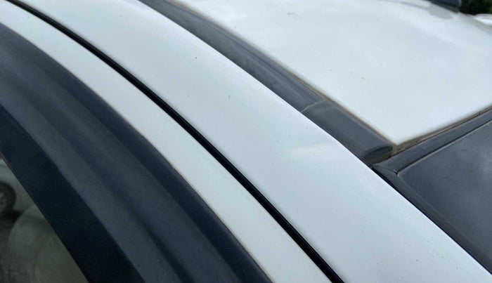 2015 Maruti Ertiga VDI, Diesel, Manual, 89,567 km, Right A pillar - Slightly dented