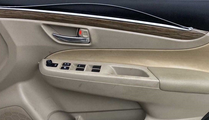 2022 Maruti Ciaz ZETA 1.5 SHVS MT PETROL, Petrol, Manual, 35,946 km, Driver Side Door Panels Control