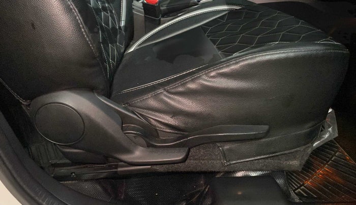 2021 Maruti Baleno ZETA CVT PETROL 1.2, Petrol, Automatic, 16,848 km, Driver Side Adjustment Panel
