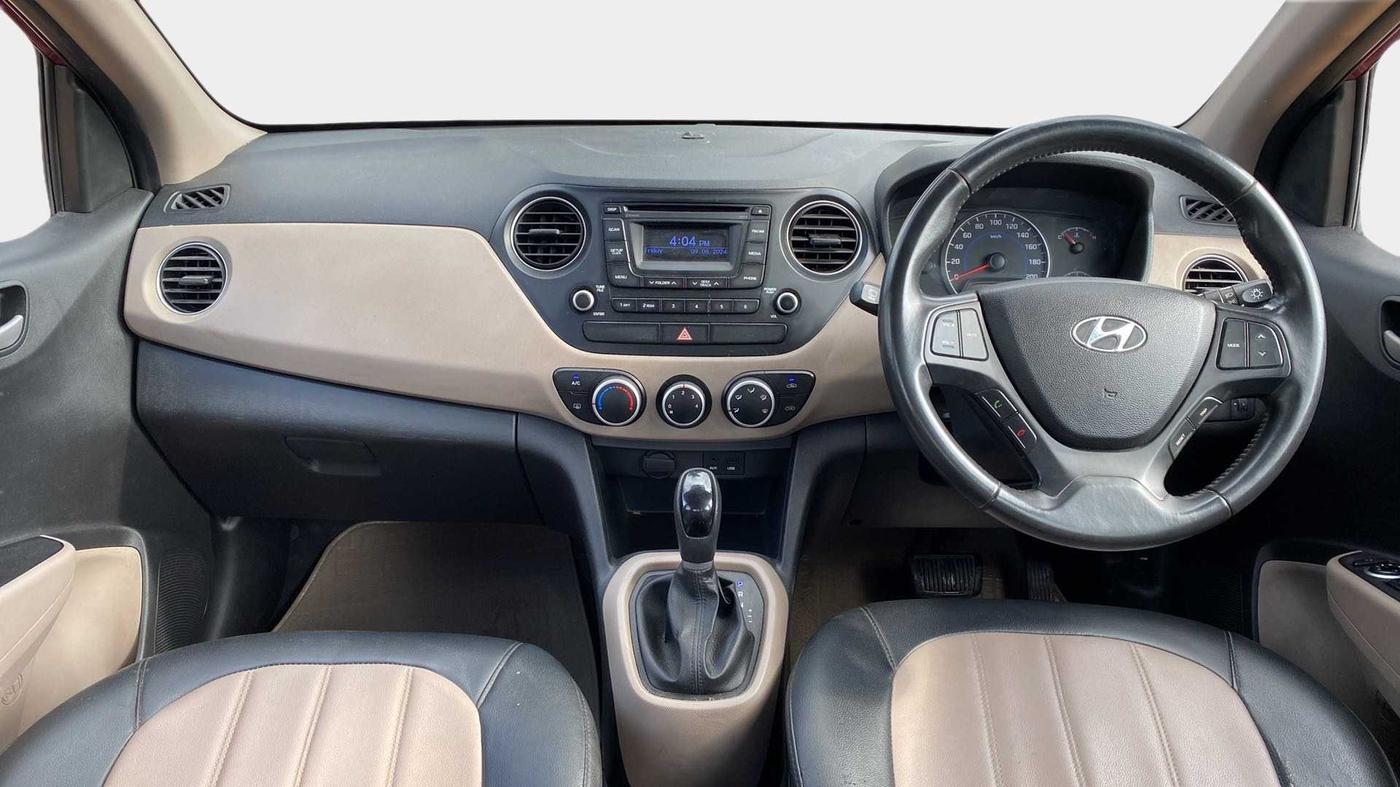 2015 Hyundai Grand i10 ASTA AT 1.2 KAPPA VTVT, Petrol, Automatic, 47,369 km, Dashboard