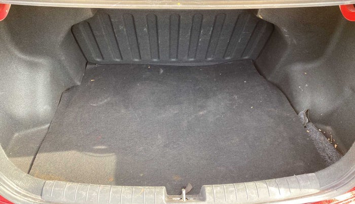 2015 Hyundai Xcent S 1.2, Petrol, Manual, 25,539 km, Boot Inside