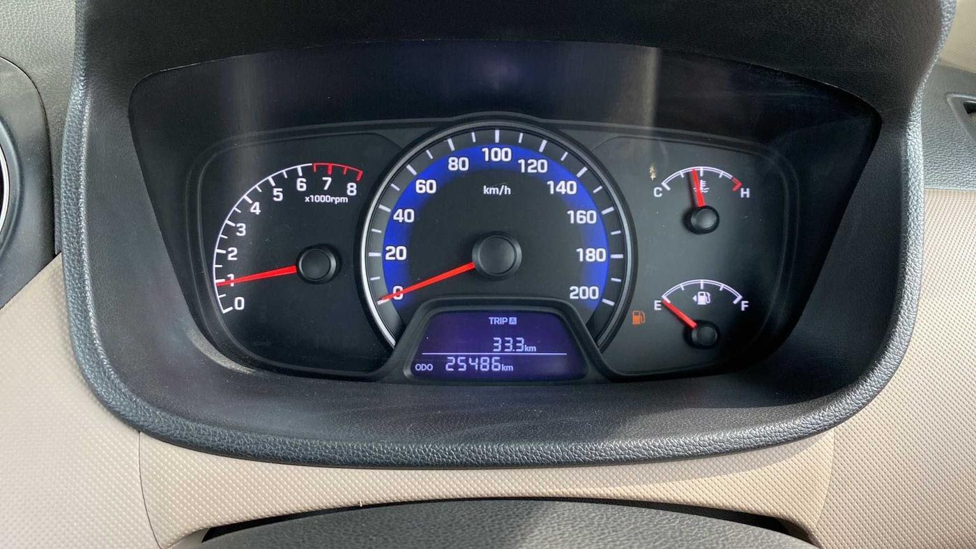 2015 Hyundai Xcent S 1.2, CNG, Manual, 25,539 km, Odometer Image