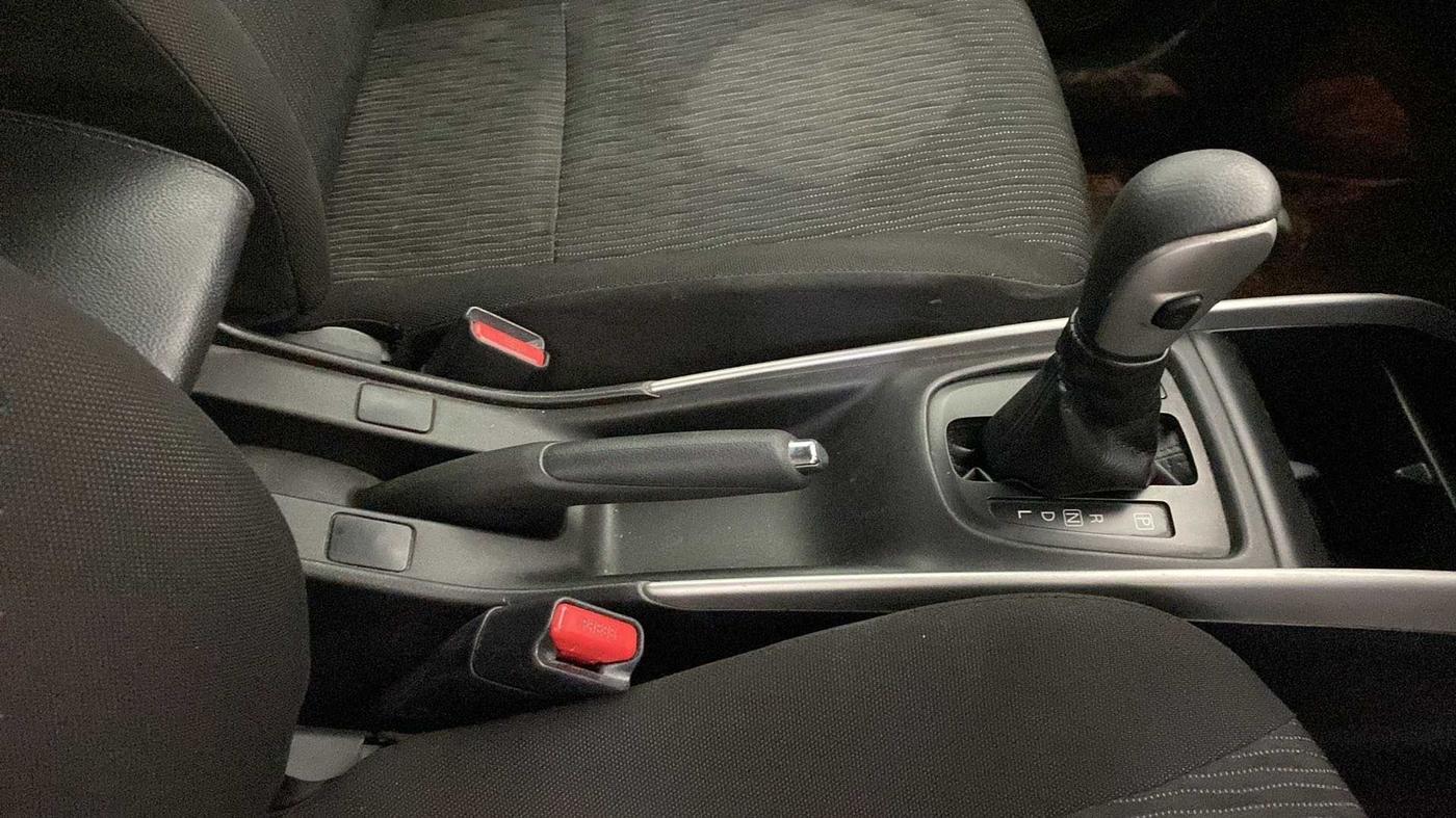 2017 Maruti Baleno ZETA CVT PETROL 1.2, Petrol, Automatic, 42,958 km, Gear Lever