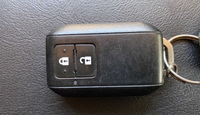 2020 Maruti Ertiga ZXI AT SHVS, Petrol, Automatic, 43,181 km, Key Close Up