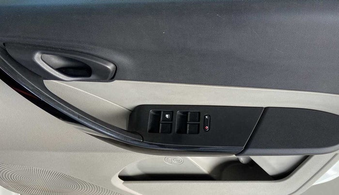 2019 Tata Tiago XZ PETROL, Petrol, Manual, 20,221 km, Driver Side Door Panels Control
