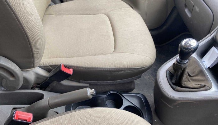 2013 Hyundai i10 ASTA 1.2, Petrol, Manual, 72,306 km, Gear Lever