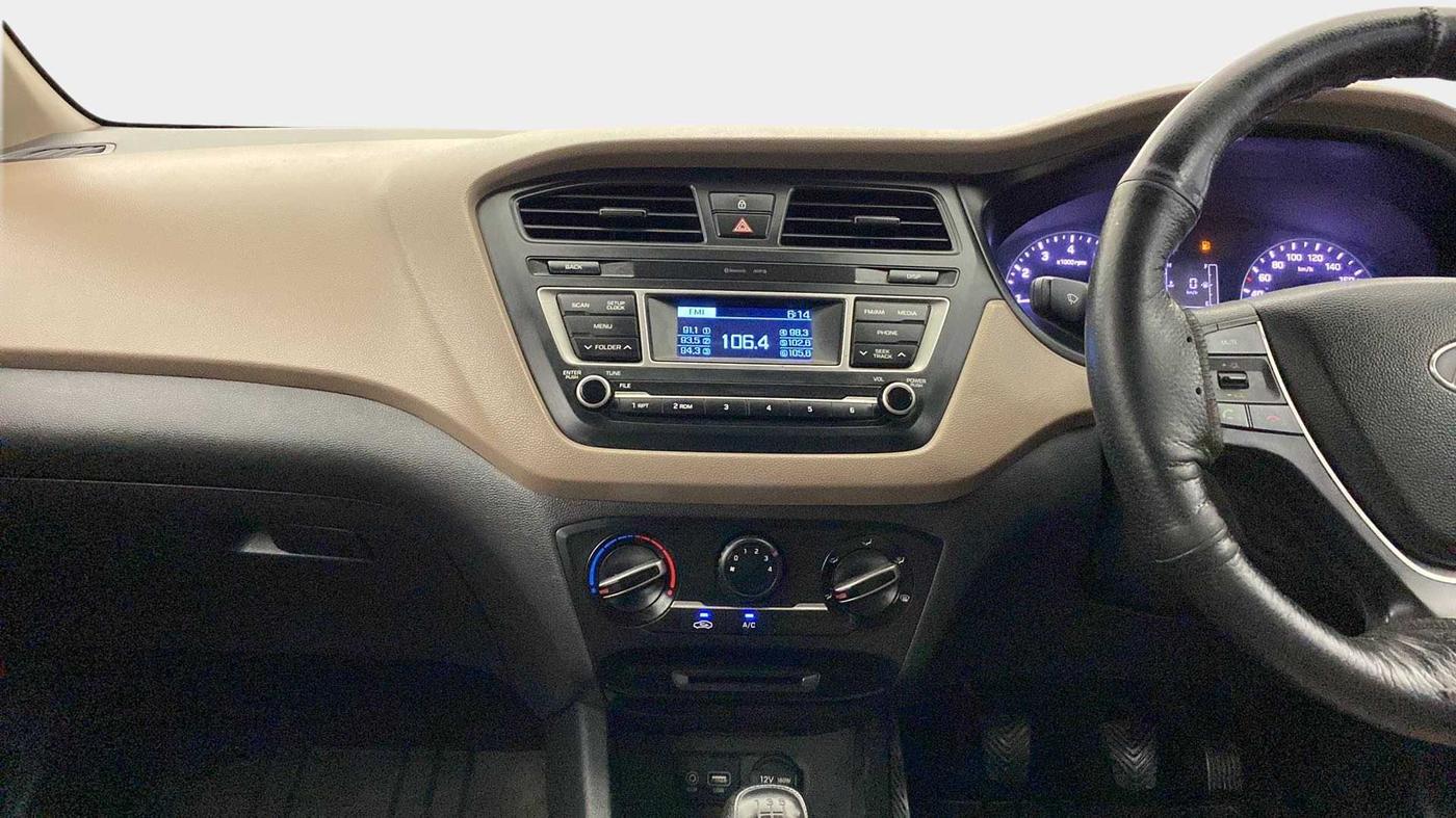 2015 Hyundai Elite i20 MAGNA 1.2, Petrol, Manual, 39,373 km, Air Conditioner