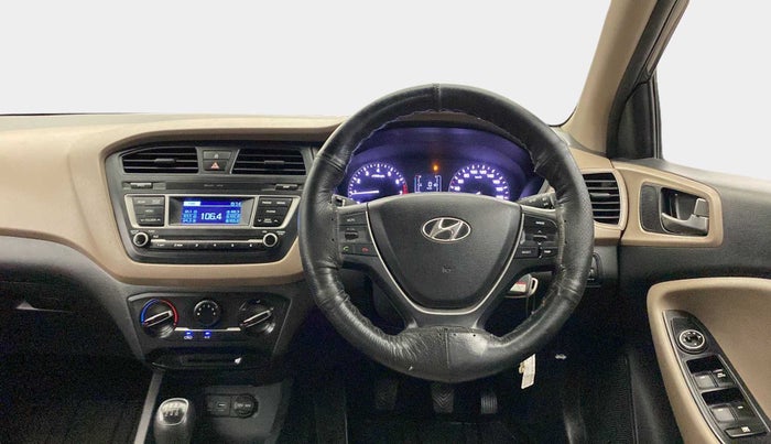 2015 Hyundai Elite i20 MAGNA 1.2, Petrol, Manual, 39,373 km, Steering Wheel Close Up