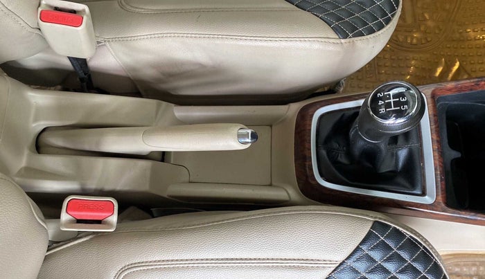 2020 Maruti Dzire VXI, Petrol, Manual, 81,469 km, Gear Lever