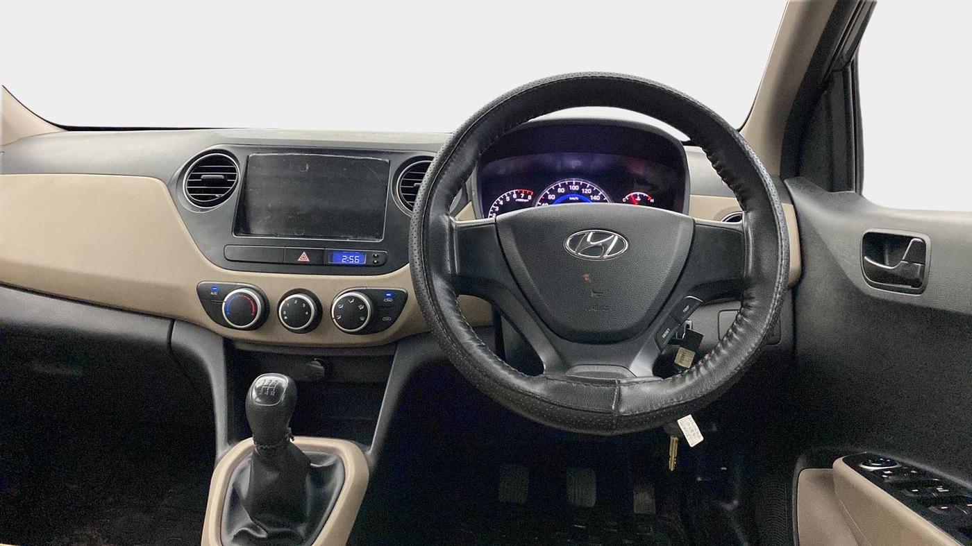 2016 Hyundai Grand i10 MAGNA 1.2 KAPPA VTVT, Petrol, Manual, 22,591 km, Steering Wheel Close Up