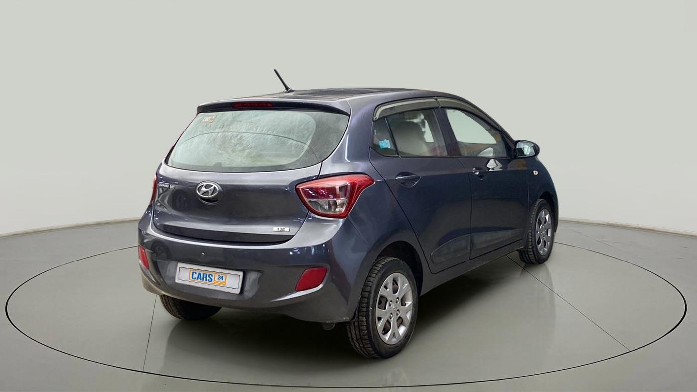 2016 Hyundai Grand i10 MAGNA 1.2 KAPPA VTVT, Petrol, Manual, 22,591 km, Right Back Diagonal