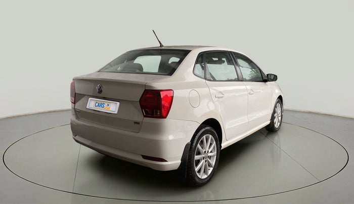 2017 Volkswagen Ameo HIGHLINE PLUS 1.5L AT 16 ALLOY, Diesel, Automatic, 71,851 km, Right Back Diagonal