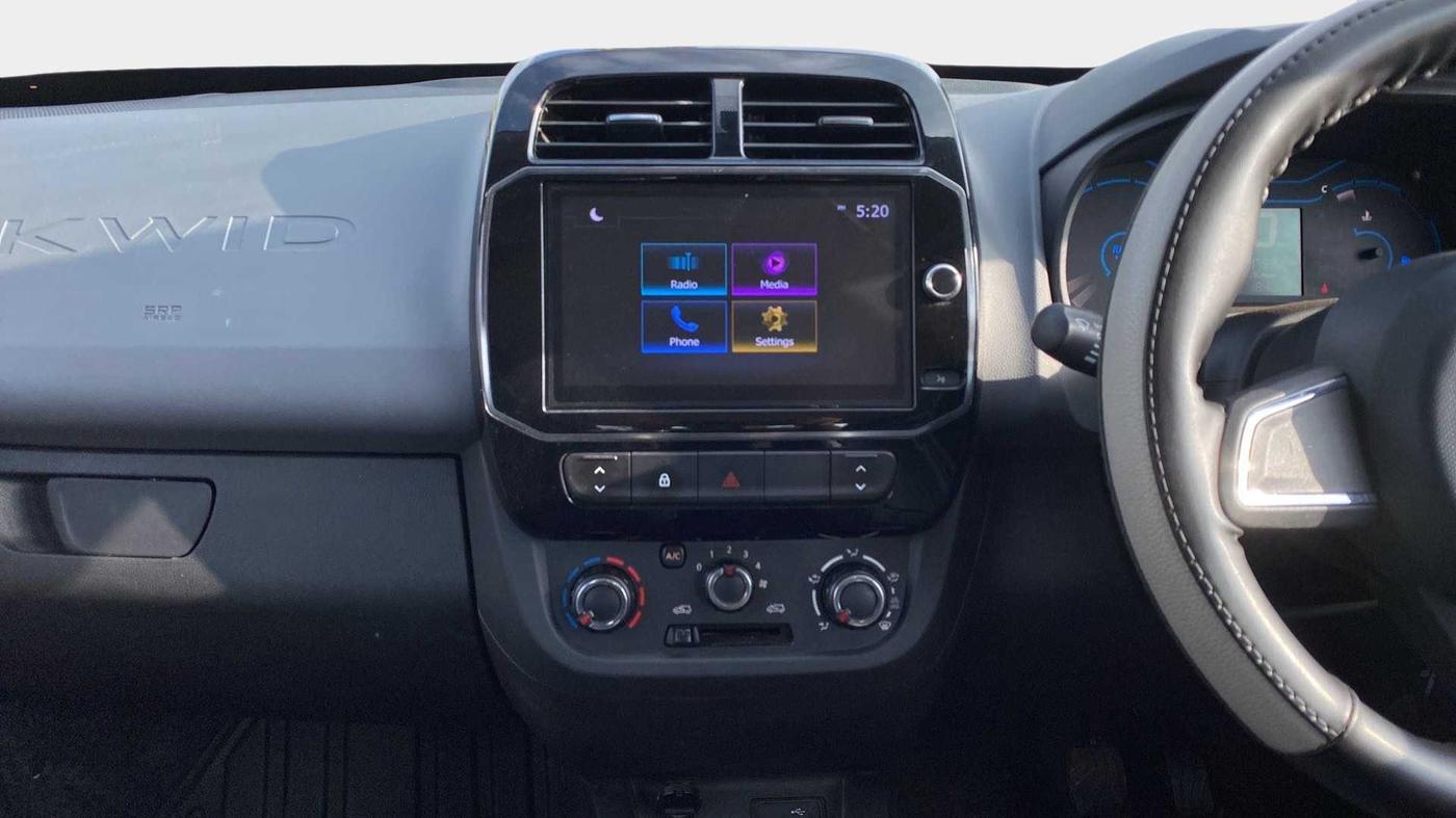 2020 Renault Kwid RXT 1.0 AMT (O), Petrol, Automatic, 27,782 km, Air Conditioner