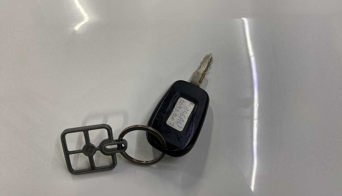 2016 Renault Kwid RXT 1.0, Petrol, Manual, 32,258 km, Key Close Up