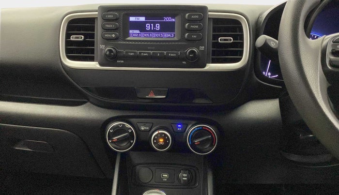 2021 Hyundai VENUE S 1.2, Petrol, Manual, 63,608 km, Air Conditioner
