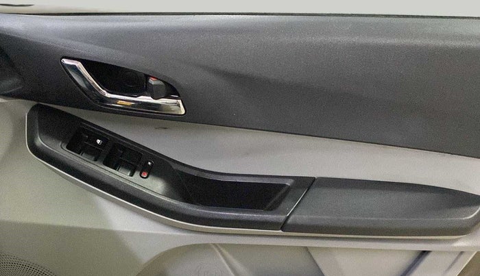 2022 Tata Tiago XZA PLUS PETROL, Petrol, Automatic, 16,366 km, Driver Side Door Panels Control