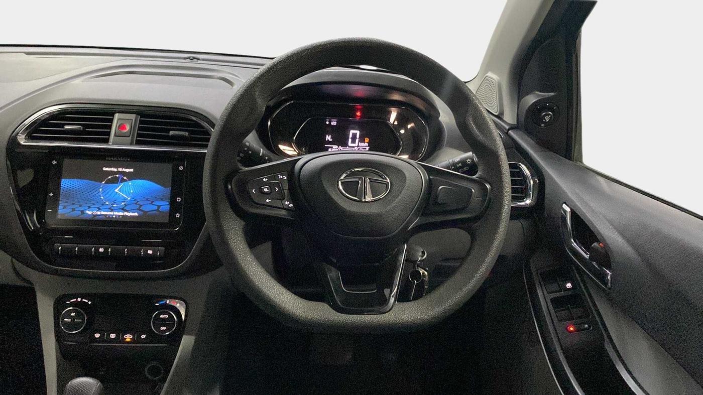 2022 Tata Tiago XZA PLUS PETROL, Petrol, Automatic, 16,366 km, Steering Wheel Close Up