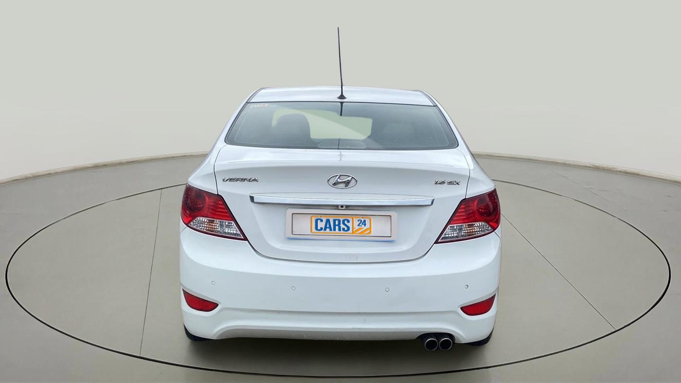 2014 Hyundai Verna FLUIDIC 1.6 VTVT SX, Petrol, Manual, 61,594 km, Back/Rear