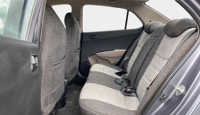 2017 Hyundai Xcent E+, Petrol, Manual, 26,370 km, Right Side Rear Door Cabin
