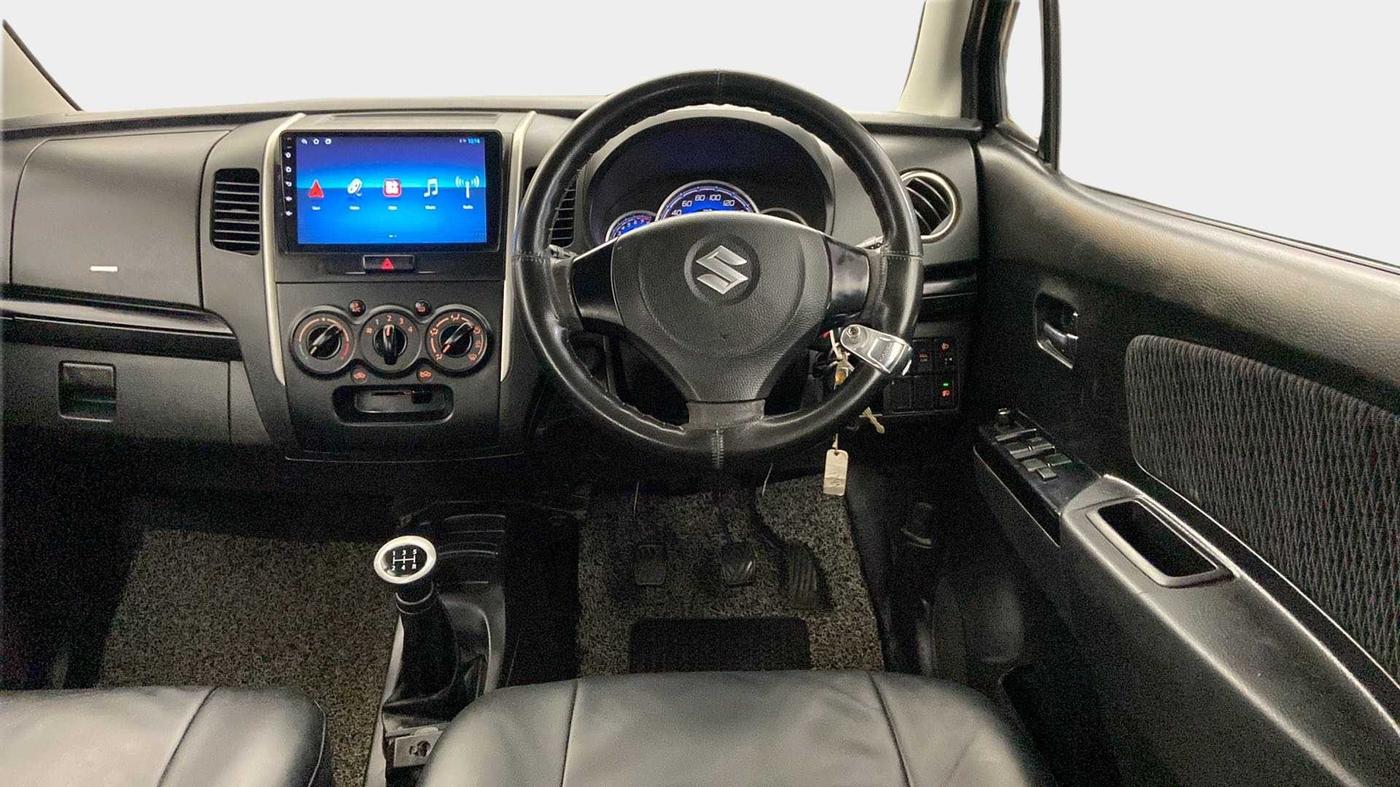 2013 Maruti Wagon R Stingray VXI, Petrol, Manual, 70,322 km, Steering Wheel Close Up