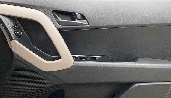 2018 Hyundai Creta E PLUS 1.6 PETROL, Petrol, Manual, 48,268 km, Driver Side Door Panels Control