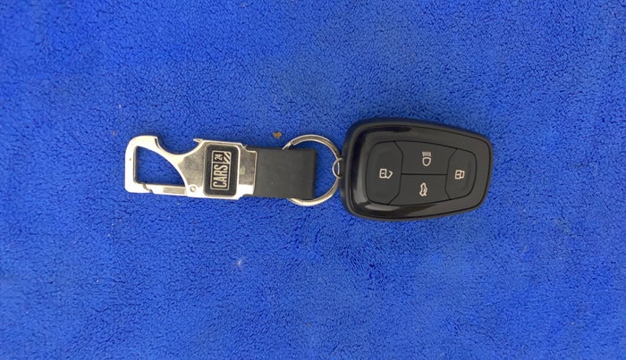 2021 Tata NEXON XZ PLUS (O) PETROL, Petrol, Manual, 65,569 km, Key Close Up
