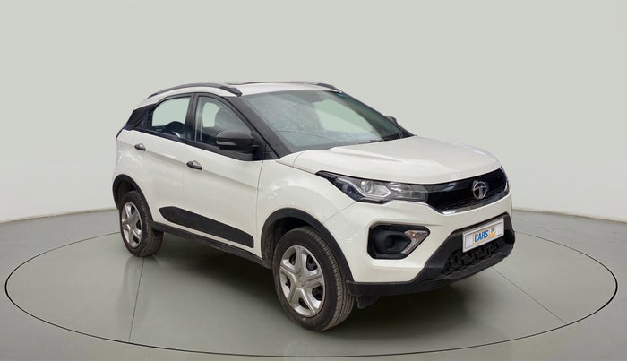 2023 Tata NEXON XM PLUS SUNROOF PETROL, Petrol, Manual, 10,950 km, Right Front Diagonal