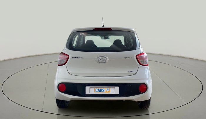 2017 Hyundai Grand i10 SPORTZ 1.2 KAPPA VTVT, Petrol, Manual, 81,622 km, Back/Rear