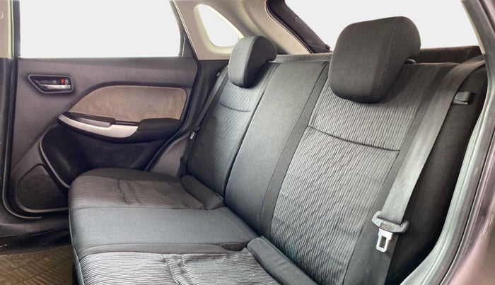2015 Maruti Baleno ALPHA PETROL 1.2, Petrol, Manual, 38,484 km, Right Side Rear Door Cabin