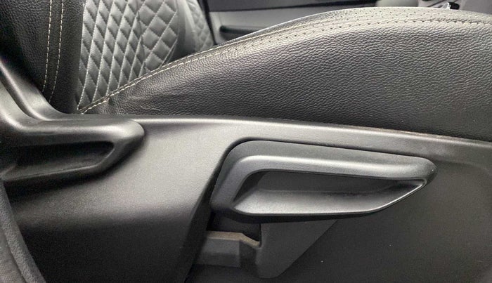 2022 Tata Tiago XZ PETROL, Petrol, Manual, 28,227 km, Driver Side Adjustment Panel