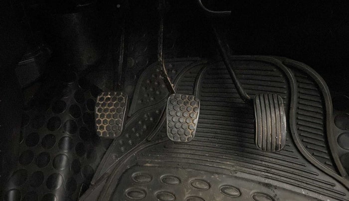 2022 Tata Tiago XZ PETROL, Petrol, Manual, 28,227 km, Pedals