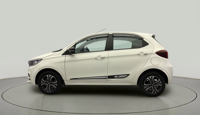 2022 Tata Tiago XZ PETROL, Petrol, Manual, 28,227 km, Left Side