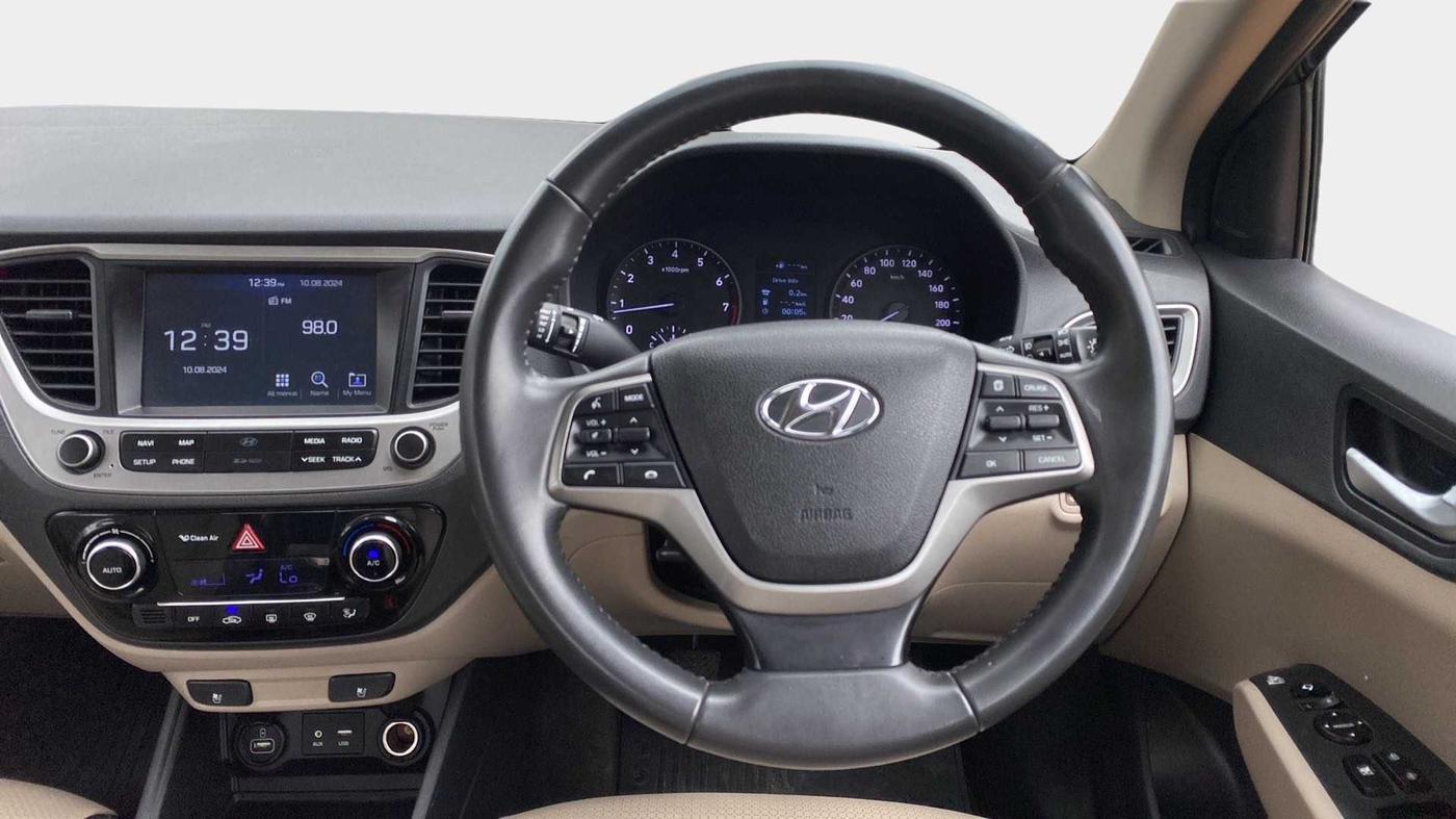 2018 Hyundai Verna 1.6 VTVT SX O, Petrol, Manual, 35,547 km, Steering Wheel Close Up