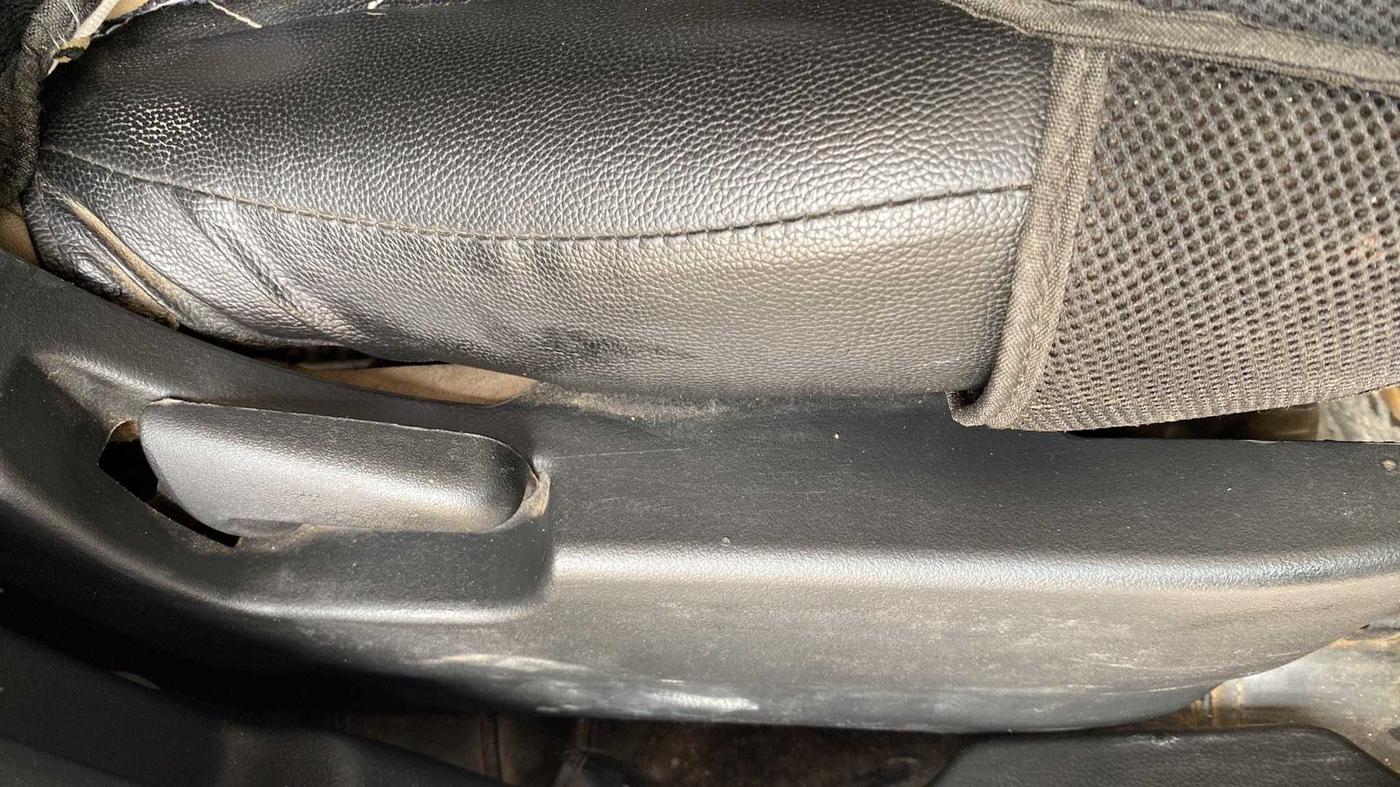 2018 Maruti Wagon R 1.0 VXI, Petrol, Manual, 42,861 km, Driver Side Adjustment Panel