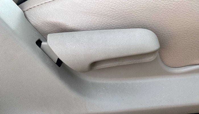 2014 Maruti Celerio VXI AMT, Petrol, Automatic, 75,385 km, Driver Side Adjustment Panel