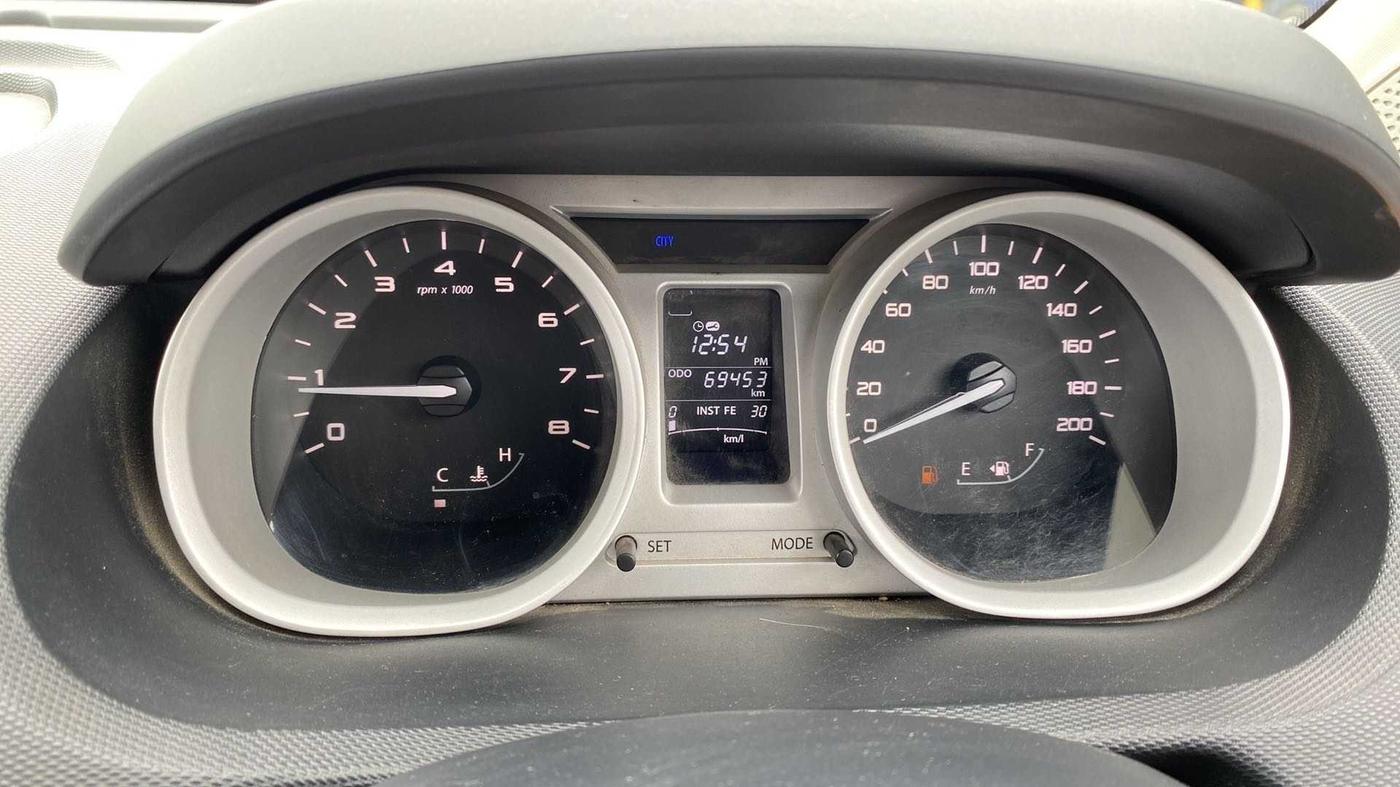 2016 Tata Tiago XZ PETROL, Petrol, Manual, 69,458 km, Odometer Image