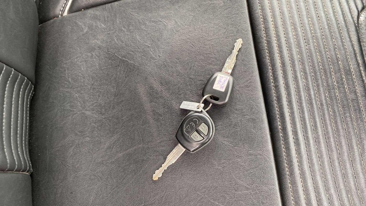2020 Maruti S PRESSO VXI PLUS AMT, Petrol, Automatic, 17,319 km, Key Close Up
