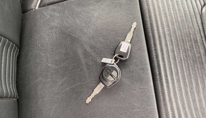 2020 Maruti S PRESSO VXI PLUS AMT, Petrol, Automatic, 17,319 km, Key Close Up