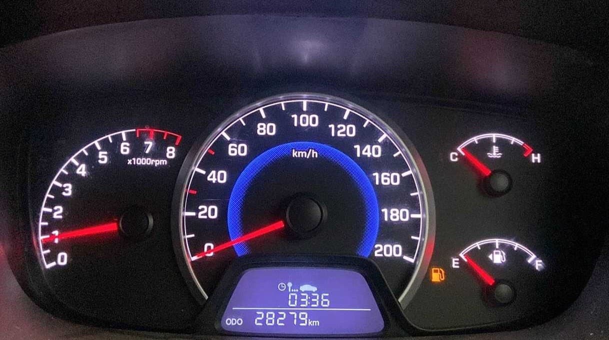 2016 Hyundai Grand i10 ASTA (O) 1.2 KAPPA VTVT, Petrol, Manual, 28,221 km, Odometer Image