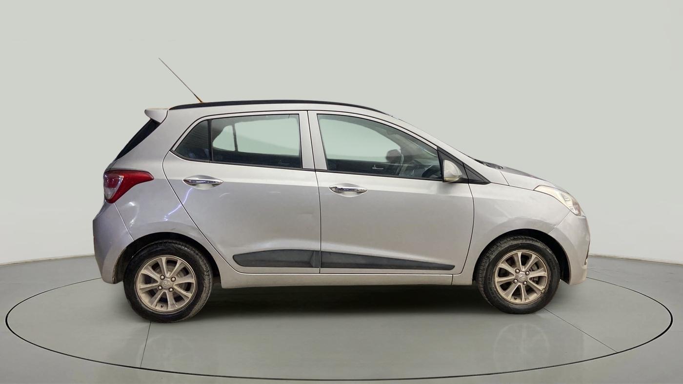 2016 Hyundai Grand i10 ASTA (O) 1.2 KAPPA VTVT, Petrol, Manual, 28,221 km, Right Side View