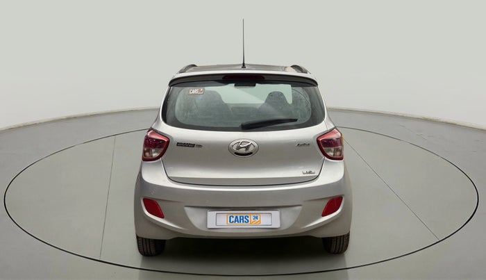 2016 Hyundai Grand i10 ASTA (O) 1.2 KAPPA VTVT, Petrol, Manual, 28,221 km, Back/Rear