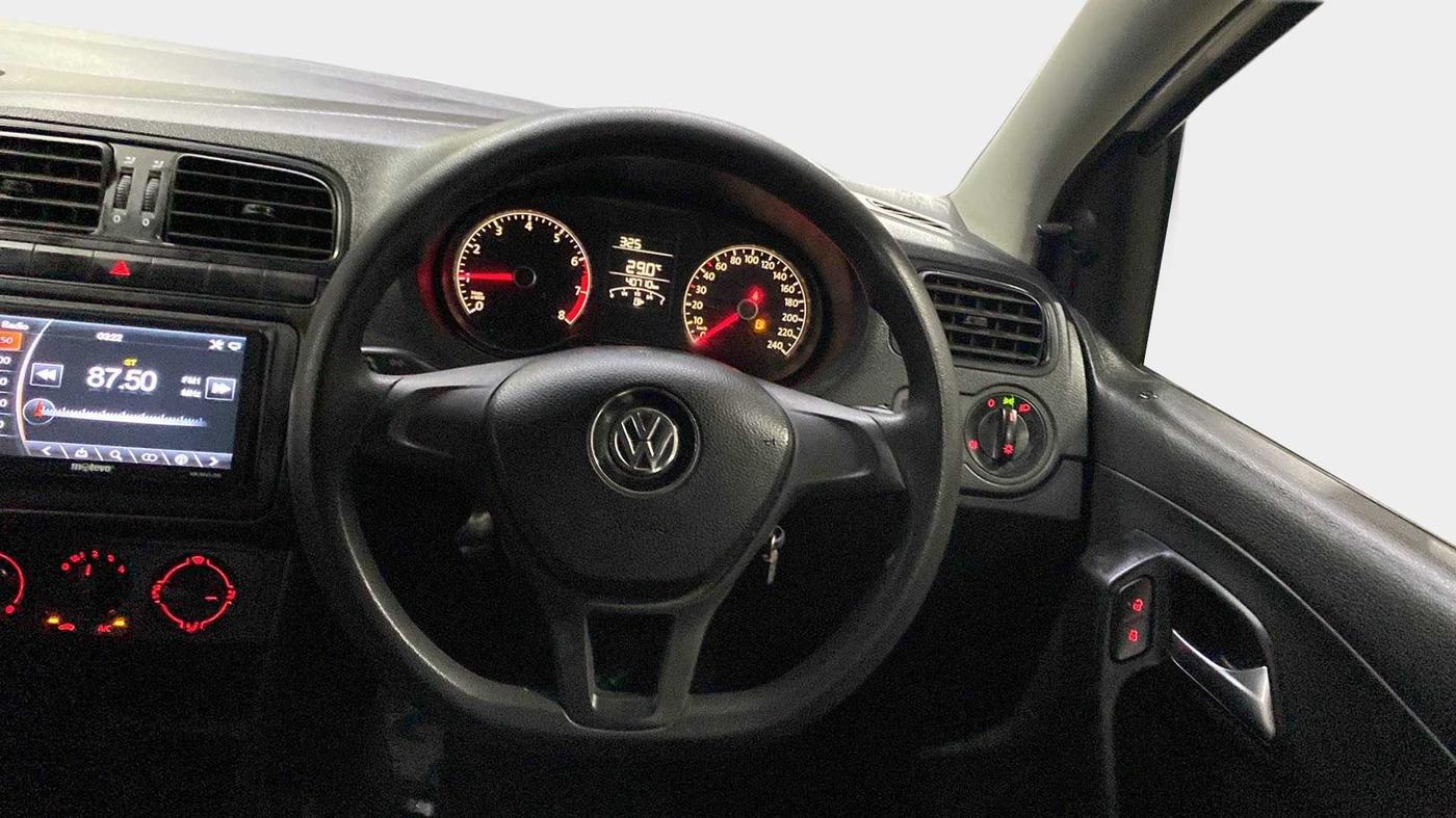 2019 Volkswagen Polo TRENDLINE 1.0L, Petrol, Manual, 40,729 km, Steering Wheel Close Up