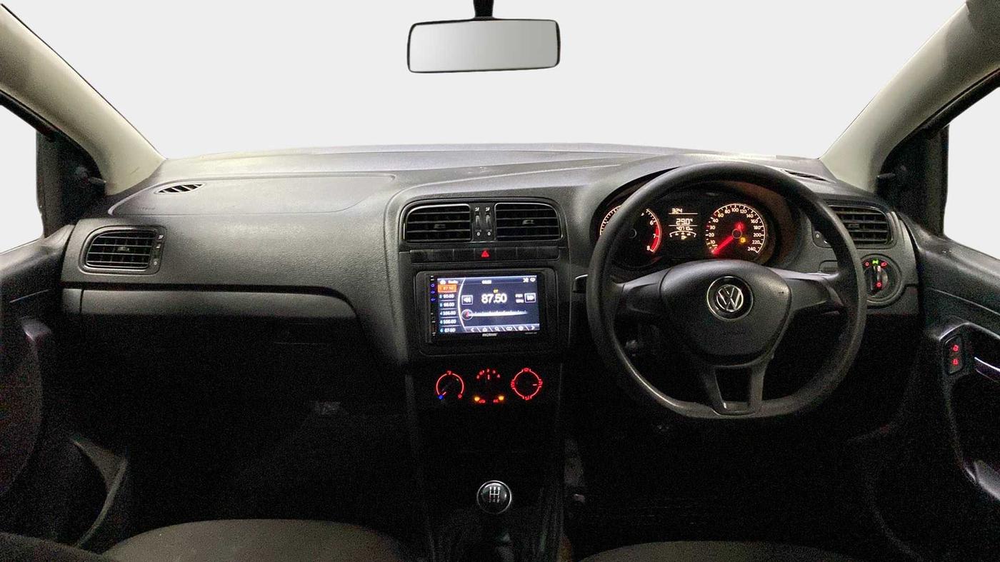 2019 Volkswagen Polo TRENDLINE 1.0L, Petrol, Manual, 40,729 km, Dashboard