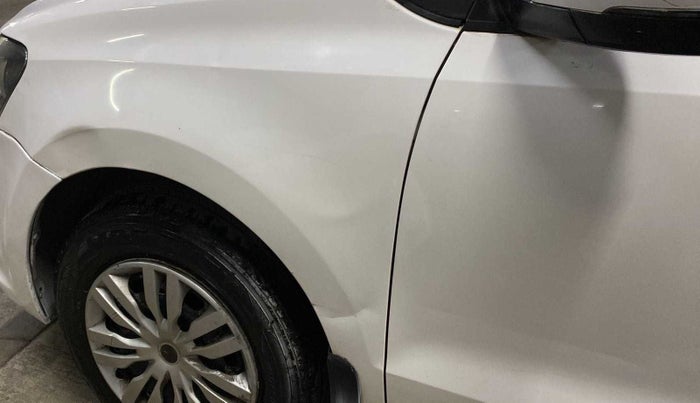 2019 Volkswagen Polo TRENDLINE 1.0L, Petrol, Manual, 40,729 km, Left fender - Minor scratches