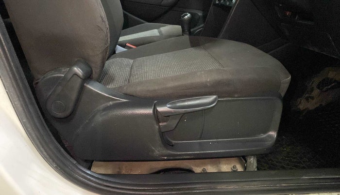 2019 Volkswagen Polo TRENDLINE 1.0L, Petrol, Manual, 40,729 km, Driver Side Adjustment Panel