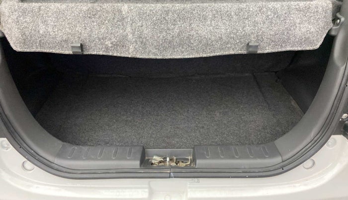 2017 Maruti Alto 800 VXI, Petrol, Manual, 26,537 km, Boot Inside