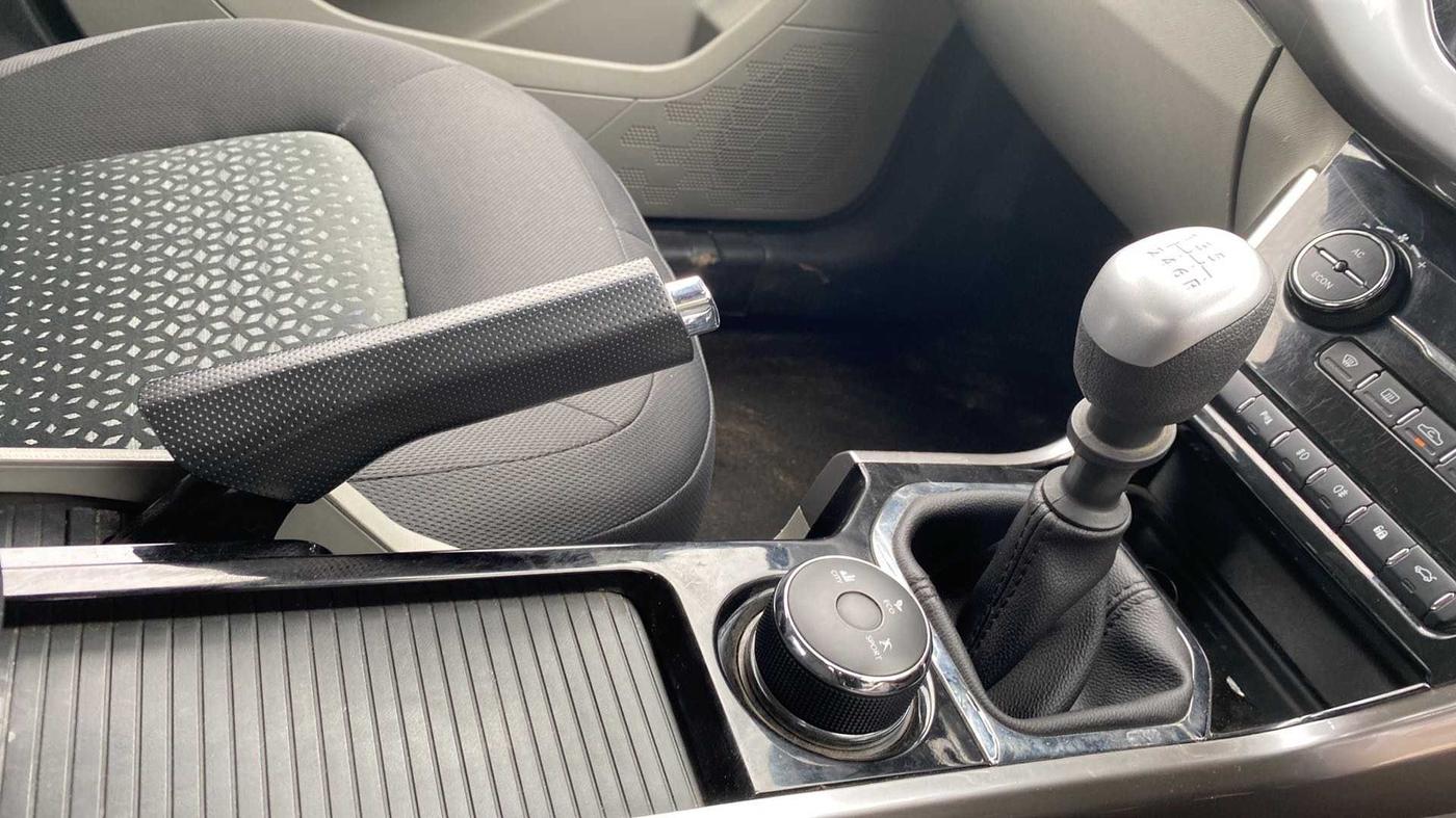 2017 Tata NEXON XZ PLUS DIESEL, Diesel, Manual, 24,342 km, Gear Lever